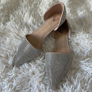 POINT RHINESTONE FLATS